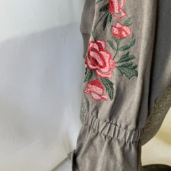Amazing Lush Sweatshirt with Floral Embroidered Sleeves - Picture 3 of 4